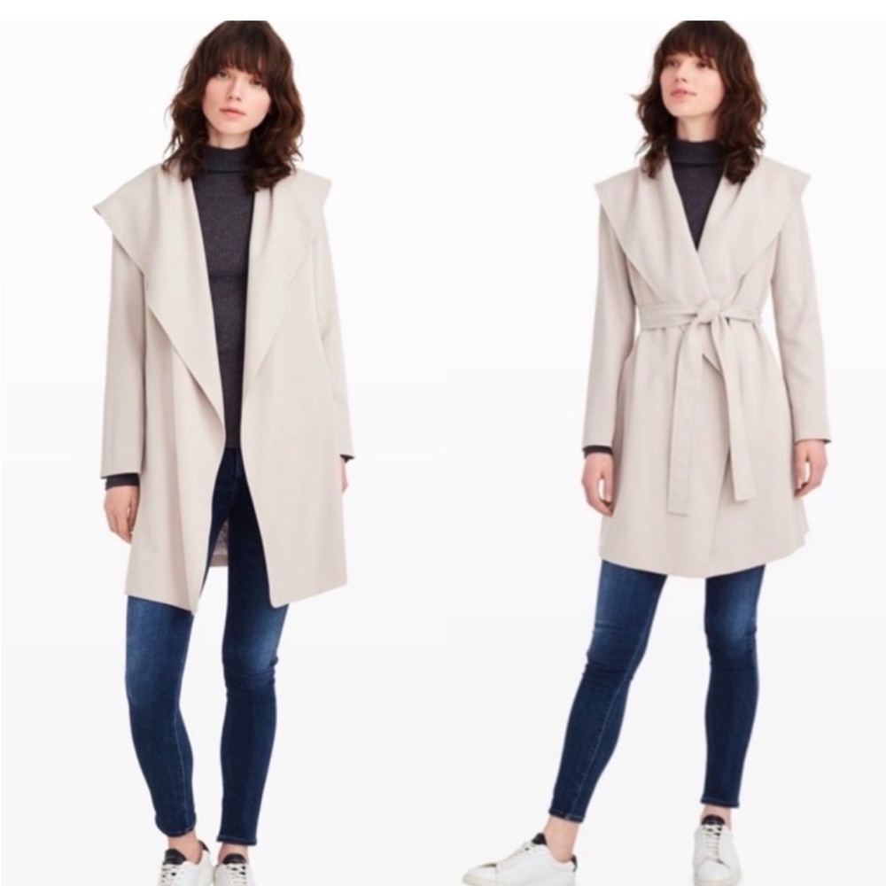 Club Monaco Women's Cream Trench Coat
